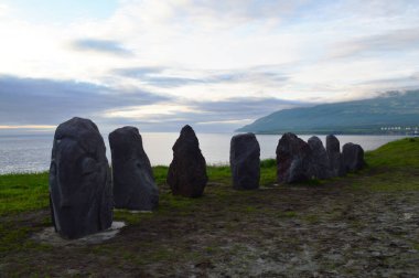 Kurilsk, Iturup Adası, Kuril Adaları, Rusya 'dan Okhotsk Denizi manzarası