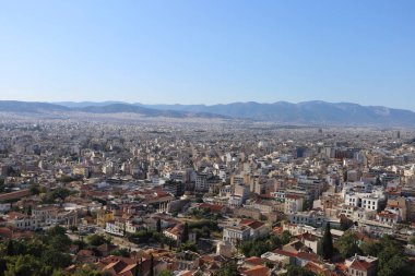 Atina, Yunanistan - 20 Temmuz 2019: Akropolis'ten görülen Yunan başkentinin panoraması