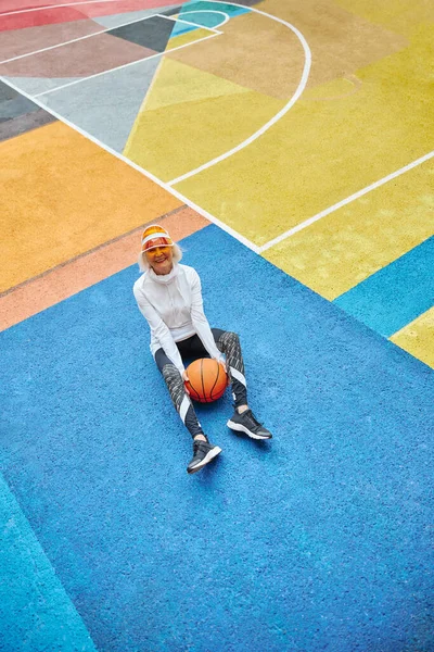 Old Healthy Cheerful Lady Basketball Ball Colourfull Square Outdoors — Stock Photo, Image