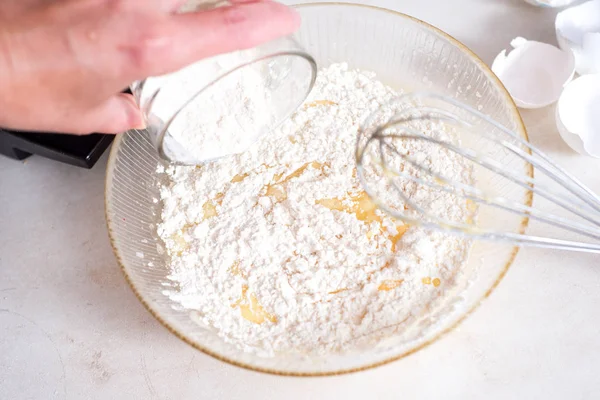 Przygotowanie Ciasta Pomiar Ilości Składników Recepturze Składniki Ciasto Mąkę Jaja — Zdjęcie stockowe