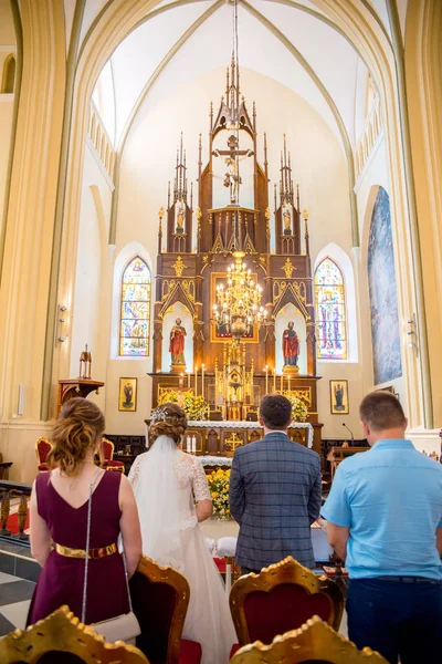 Église est prête pour le mariage — Photo