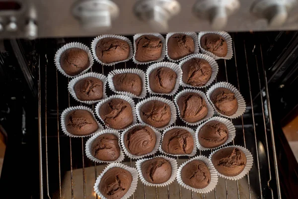 Muffins Made Oven Chocolate Kakpeyki Cooking Oven Step Step — Stock Photo, Image