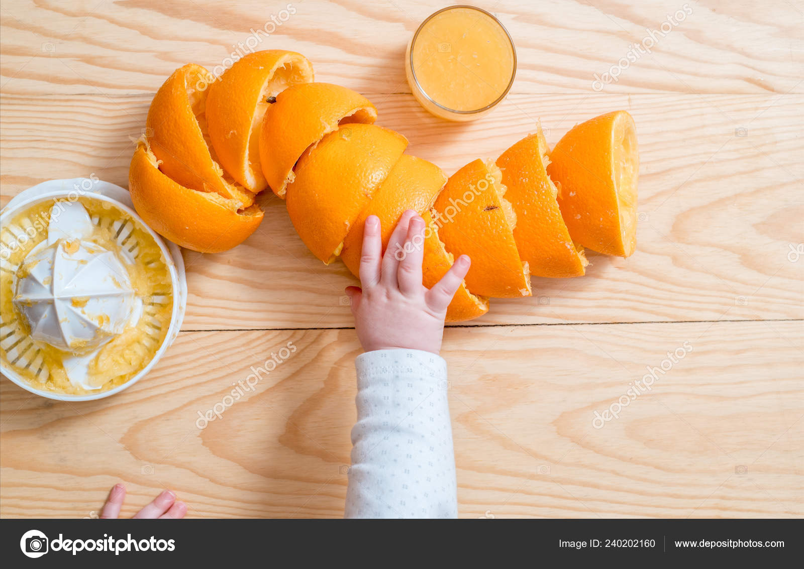 Jus Orange Fraichement Presse Fruits Frais Avec Presse Agrumes Zeste Photographie Irishasel C