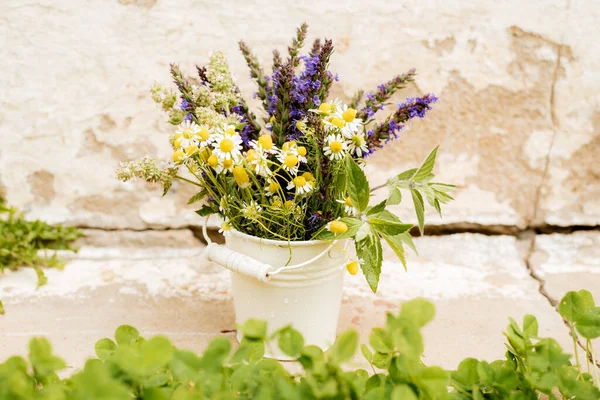 Bouquet Tea Flowers Chamomile Lemon Balm Mint Healthy Diet Morning — Stock Photo, Image