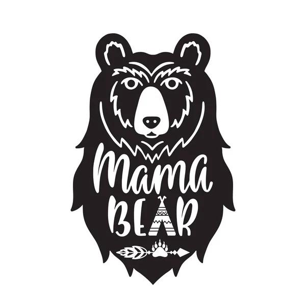 Mamma orsa. Frase tipografica disegnata a mano con testa di orso, teepee, zampa . — Vettoriale Stock