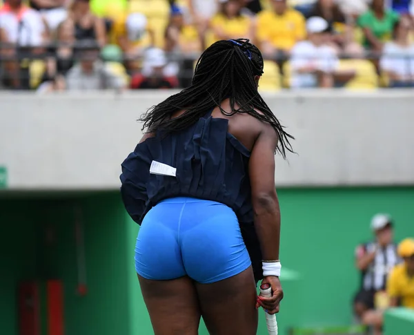 2016 Olimpiyat Oyunları sırasında Olimpiyat Parkı 'nda tenis maçı vardı. Amerikalı oyuncu (Serena Williams