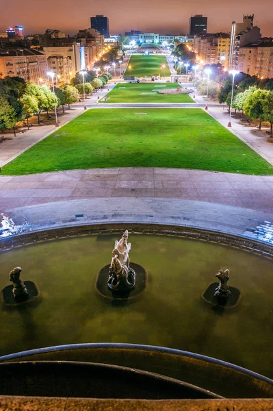 Gece Görünümü Parlak Fountain Fonte Luminosa Üzerinde Alameda Park Lisbon — Stok fotoğraf