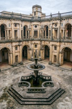 Ana manastır manastır İsa Tomar, Portekiz