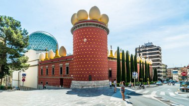 Salvador Dali Müzesinin keskin gerçekçi fotoğrafı