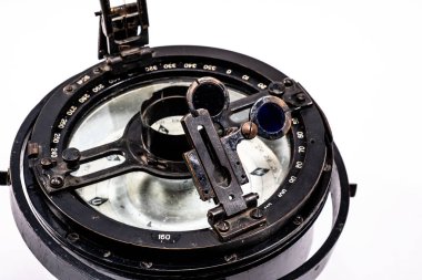 Eski pusulanın keskin gerçekçi resmi