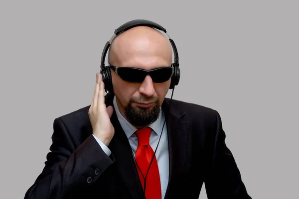 Agent Secret Fbi Écoute Enregistre Conversation Homme Chauve Avec Casque — Photo