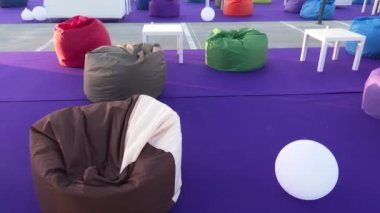 VIP salonu açık havada, partiler ve eğlence için açık bir alan.,