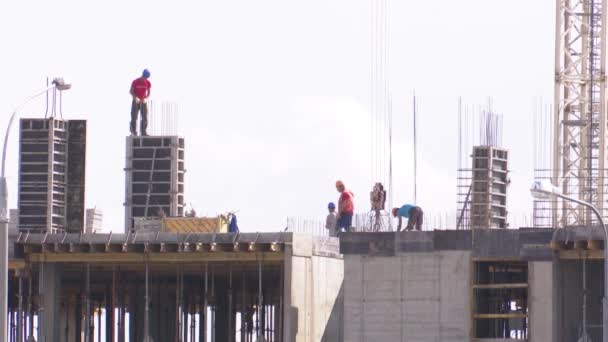 Builders Construction Site Erect Monolithic Building Reinforced Concrete Implementation Variety — Stock Video