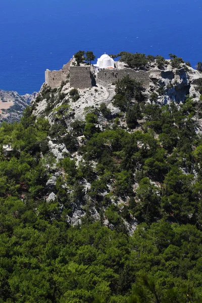 Monolithos vár tájkép a rhodes island, Görögország — Stock Fotó