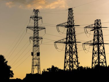 Yüksek gerilim enerji hatları ile elektrik dağıtım