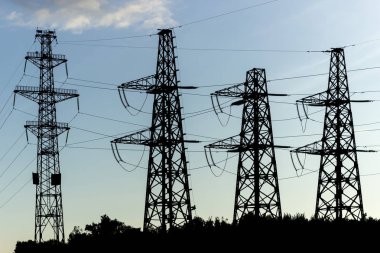 Yüksek gerilim enerji hatları ile elektrik dağıtım