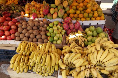 Taze meyve içinde belgili tanımlık çarşı tropikal Asya ülkelerinin büyük çeşitli