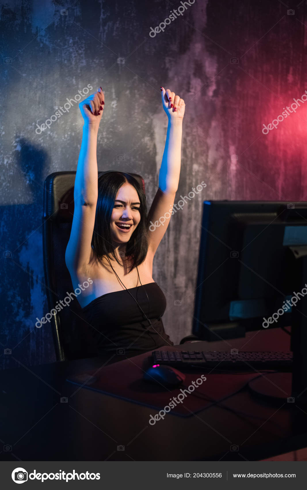 Sexy gamer girl