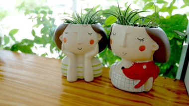 Kaktüs tencere coffee shop masada.