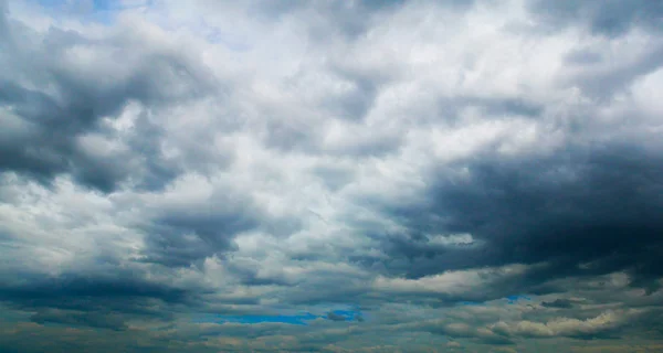 Tempestade Céu Cinzento Vem Chuva — Fotografia de Stock