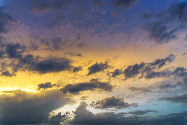 Fondo Naranja Del Cielo Atardecer Imagen Vibrante Amanecer Rojo Amanecer —  Fotos de Stock