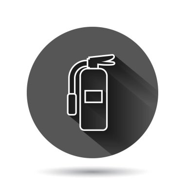 Söndürme simgesi düz bir şekilde. Siyah yuvarlak arka planda uzun gölge efektli ateş koruma vektörü çizimi. Acil durum çemberi iş konsepti.