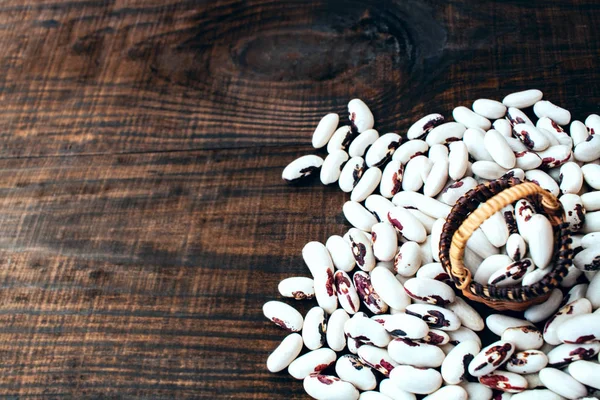 Witte Bonen Kleurrijke Variëteit Bonen Gemengd Een Houten Tafel — Stockfoto