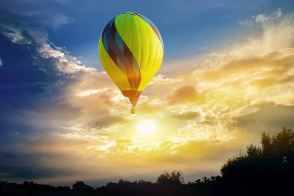 Hot Air Balloons Sky Hot Air Balloons Flies Blue Sky — Stock Photo, Image