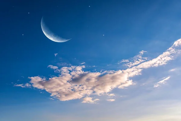 Hilal Günbatımı Gökyüzü Ile Ramazan Arkaplanı Güzel Şafak Vakti — Stok fotoğraf