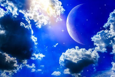 Bulutlarda genç bir ay. arkaplan cömert Ramazan