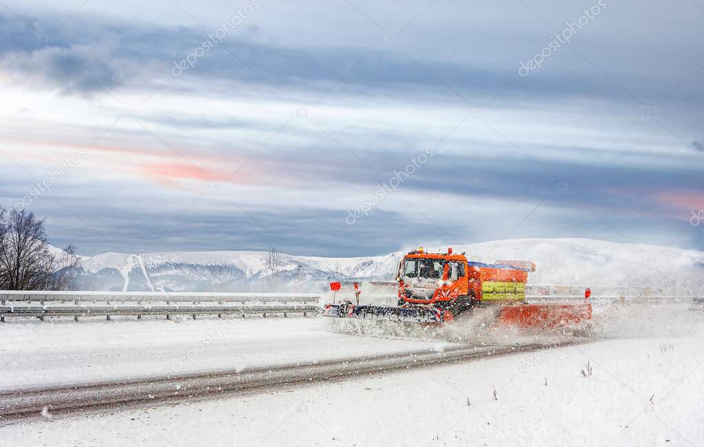 a truck on the winter road, Winter service 