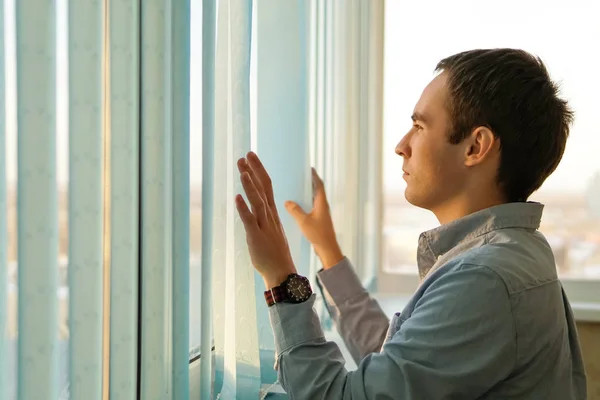 Pensive Man Thinking Something Venetian Blind Young Guy Pushes Vertical — Stock Photo, Image