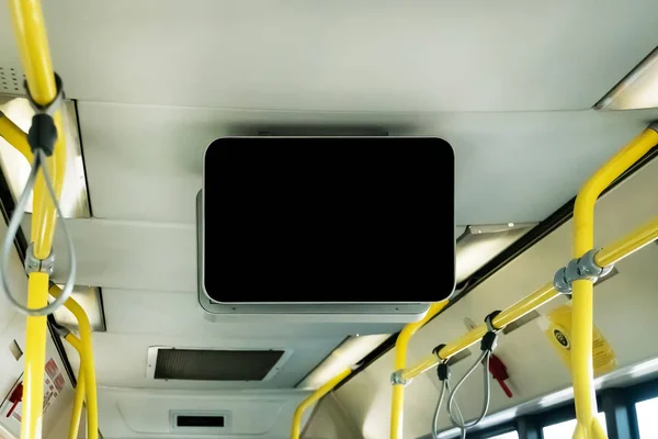 Preta Sem Informação Dentro Ônibus Publicidade Vídeo Nos Transportes Públicos — Fotografia de Stock