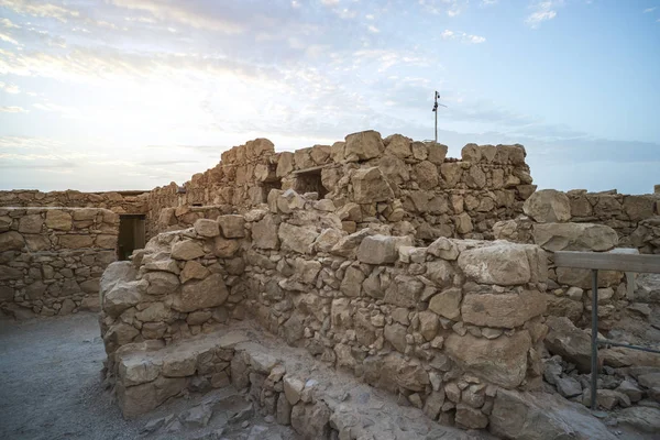 Die Ruinen Der Masada Vor Dem Hintergrund Des Toten Meeres — Stockfoto