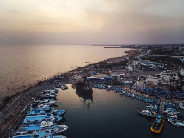 Lot Ships Port Shore Background Beautiful Sunset Mediterranean Coast Cyprus — Stock Photo, Image