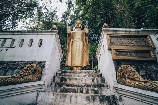 Boeddha's footprint tempel in Luang Prabang, — Stockfoto