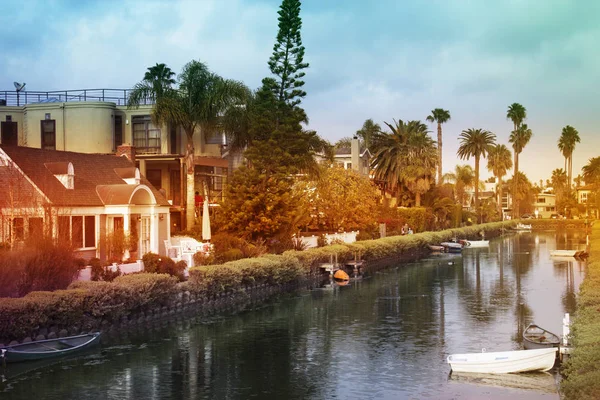 Házak Venice Beach Csatornákon Kaliforniában Amerikai Egyesült Államok — Stock Fotó