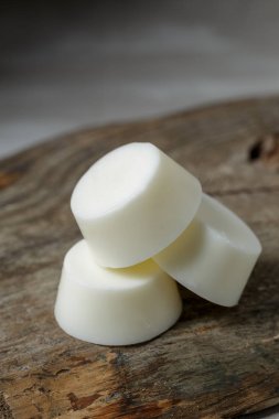 Katı sabun veya şampuan barlar, doğal kozmetik