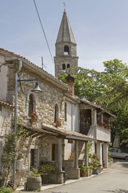 Köyün Podpec yukarıda Kulesi
