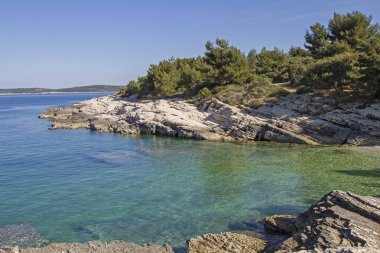 Pakistan 'daki kamenjak yarımadası, dokunulmamış doğa ve yalnızlığı seven dağ bisikletçileri ve yürüyüşçüleri için bir cennettir.