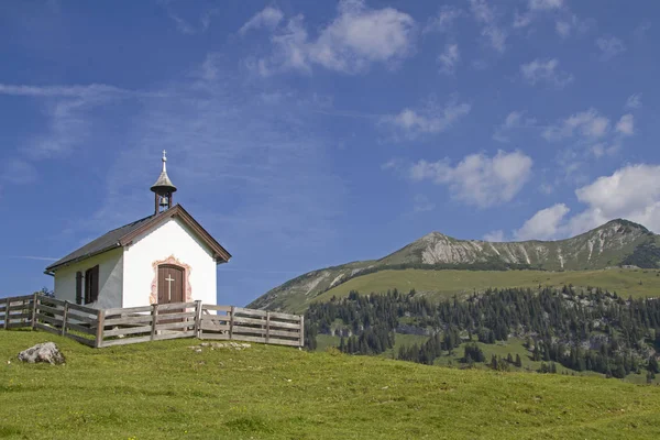 Petite Chapelle Grabenbergalm Dans Partie Tyrolienne Des Montagnes Mangfall — Photo