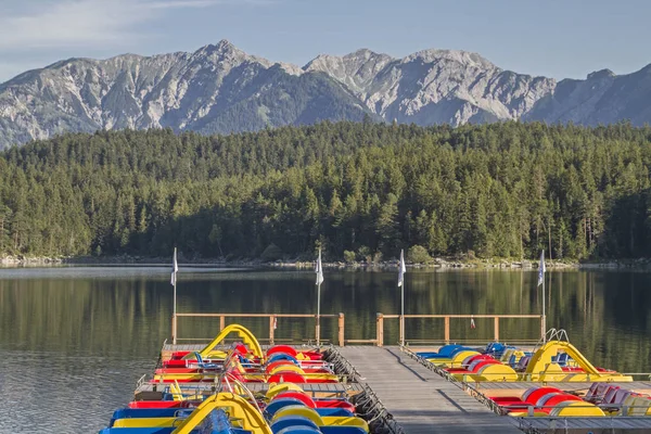 Colorful Pedal Boats Invite Countless Tourists Sporty Pleasure Ride Eibsee — Stock Photo, Image