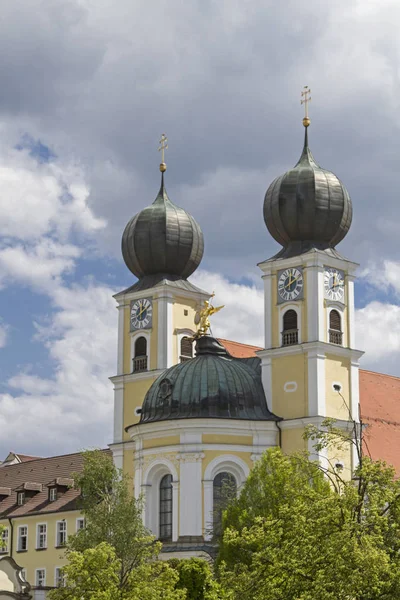 The monastery Metten also called Abbey of the Holy Archangel Michael lies in Lower Bavaria and belongs to the Benedictine order