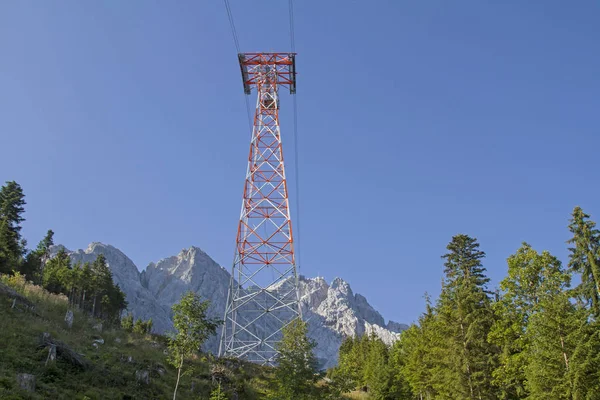 Con Teleférico Nueva Construcción Zugspitze Punto Más Alto Alemania — Foto de Stock