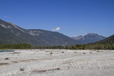 Tyrol'deki / daki Lech heybetli geniş nehir Vadisi tabiatı koruma alanı tayin edilen ve Tirol Lech Doğa Parkı denir