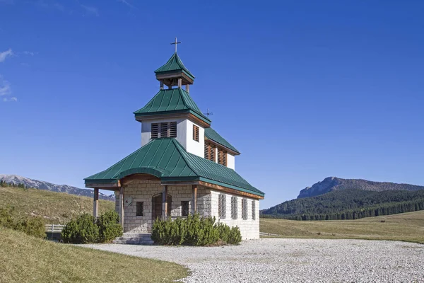 Det Idylliska Kapellet Santa Zita Vezzena Passet Påminner Första Världskrigets — Stockfoto