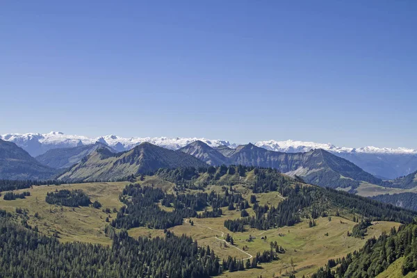 Uitzicht Vanaf Zwoelferhorn Het Salzkammergut Machtige Keten Van Centrale Alpen — Stockfoto