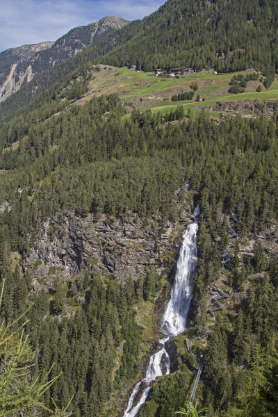 Possente Cascata Stuiben Più Alta Del Tirolo Con Dislivello 159 — Foto Stock