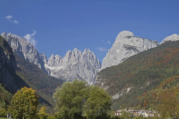 Montanhas Brenta São Grupo Montanhoso Que Apesar Sua Localização Oeste — Fotografia de Stock