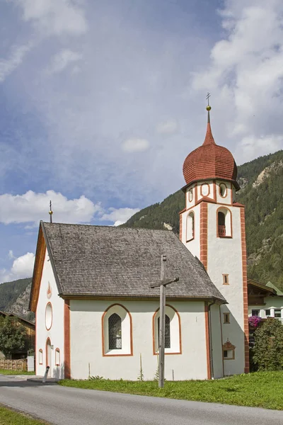 Kaple Maria Hilf Vesnici Okres Obce Laengenfeld Oetztal — Stock fotografie